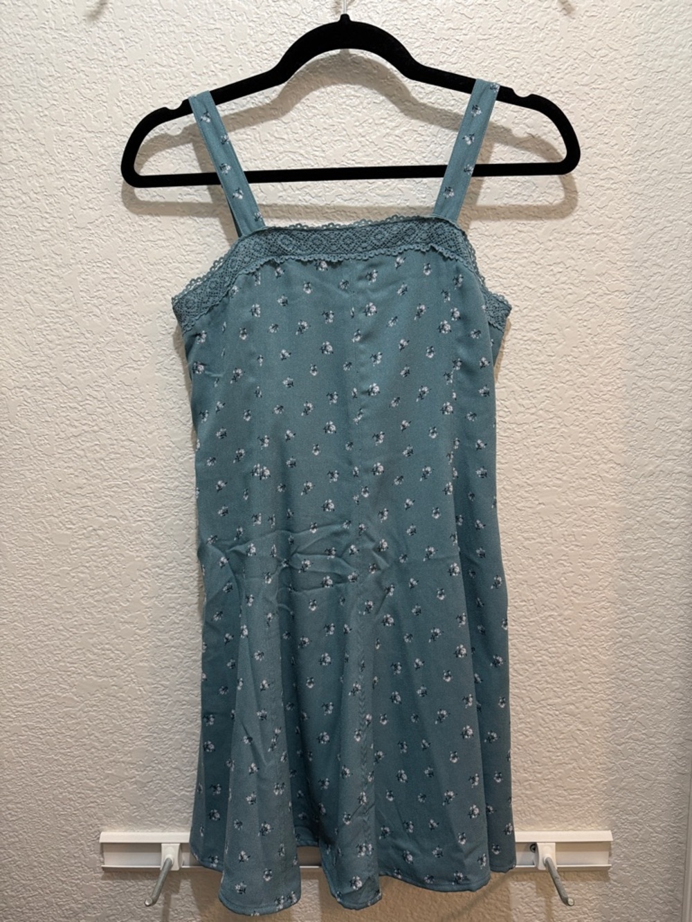 abercrombie kids teal floral sundress with lace trim